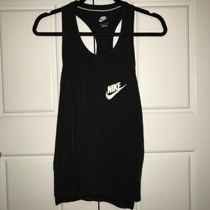 Nike racerback tank top w/ pocket, black legend